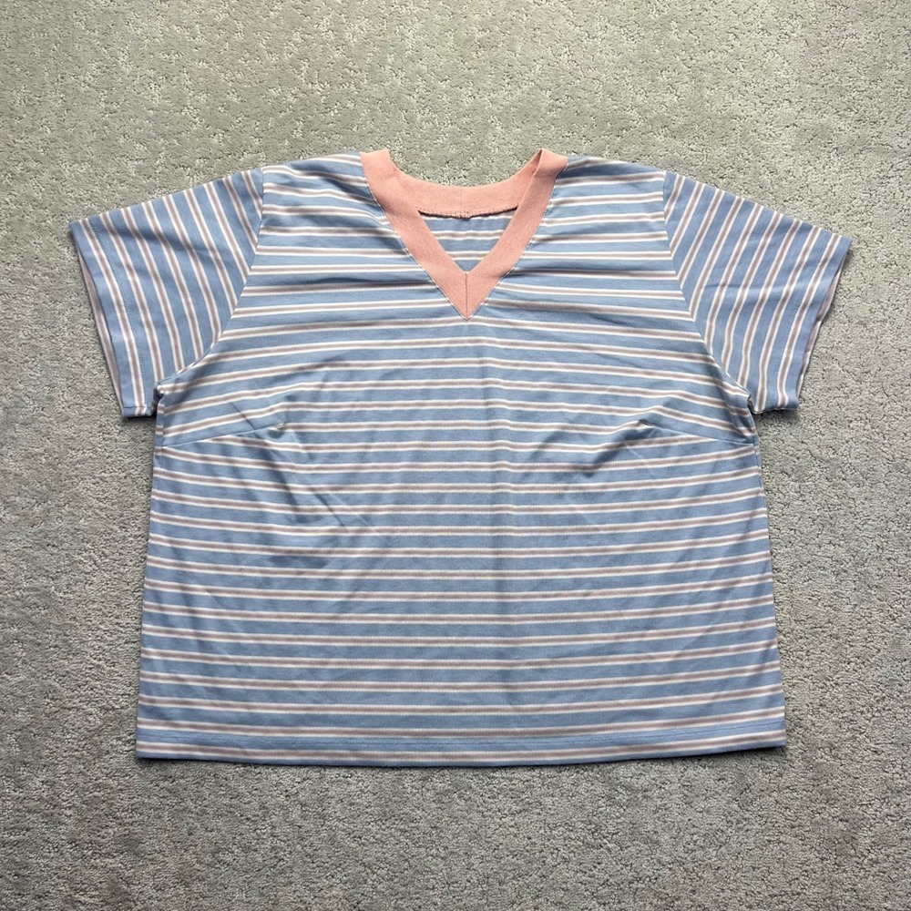 VINTAGE Striped V-Neck T Shirt Womens L?? Blue Pink Striped V-Neck Short Sleeve